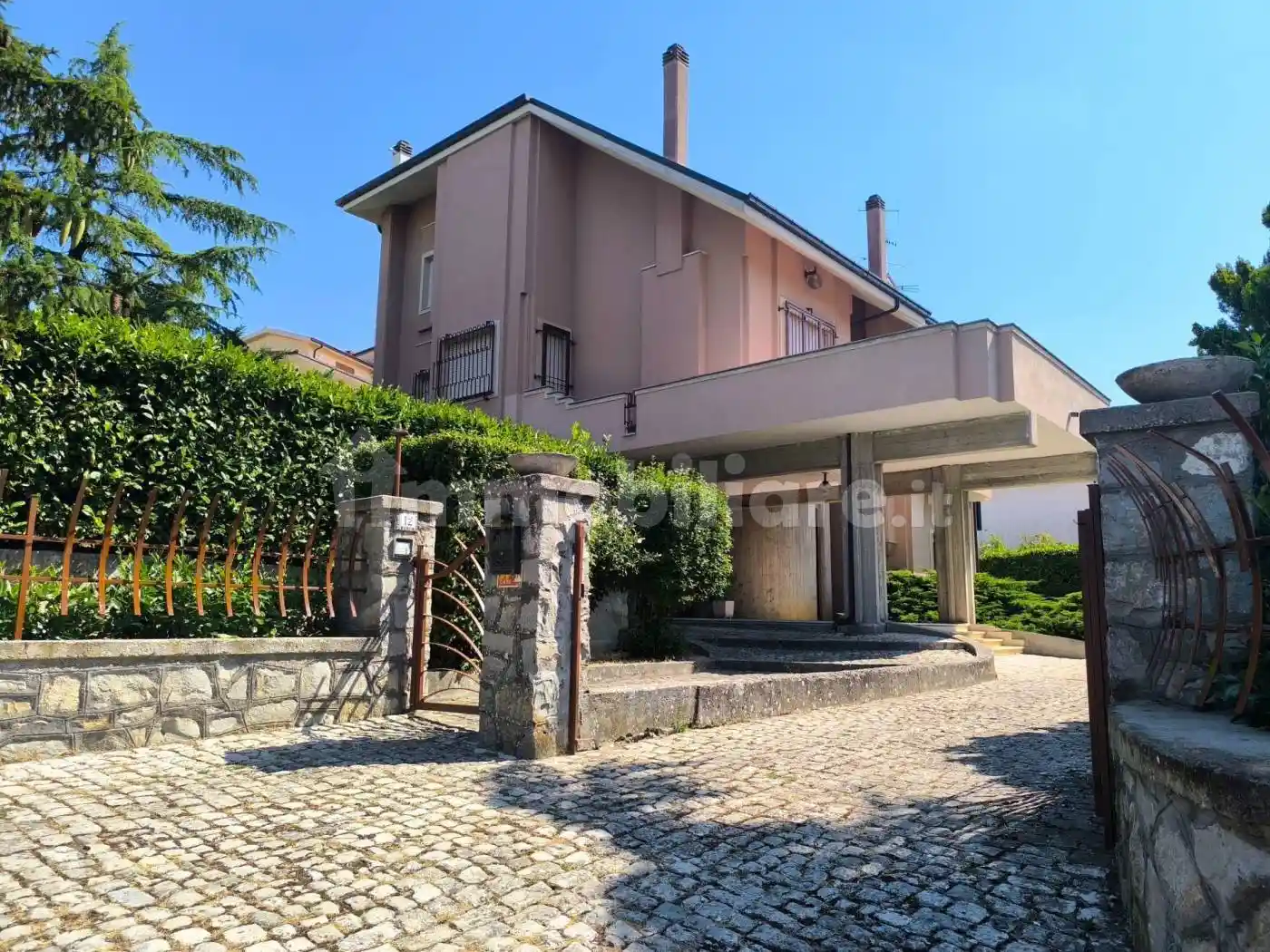 Villa in vendita a Agnone