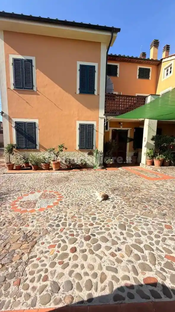 Rustico - Casale in vendita a Capannori