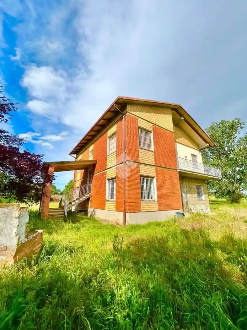 Villa in vendita a Calderara di Reno