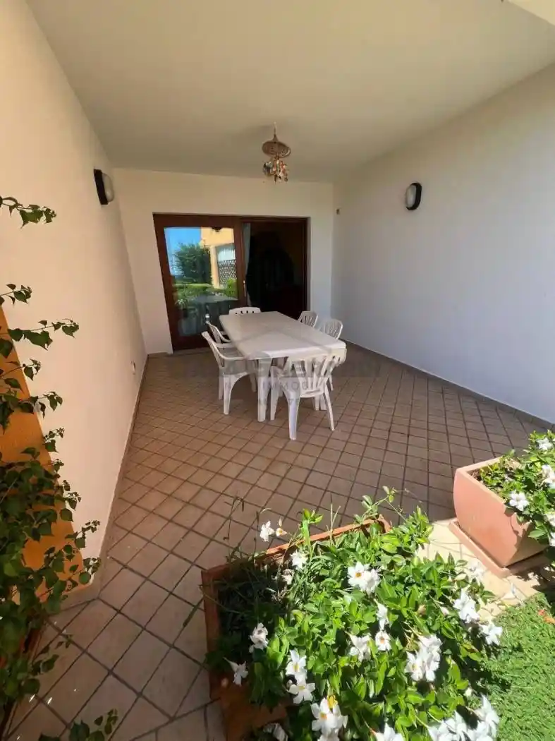 Villetta a schiera in vendita a San Teodoro