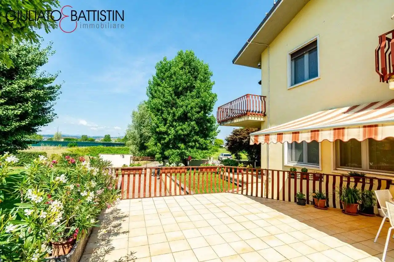 Villa in vendita a Caldogno