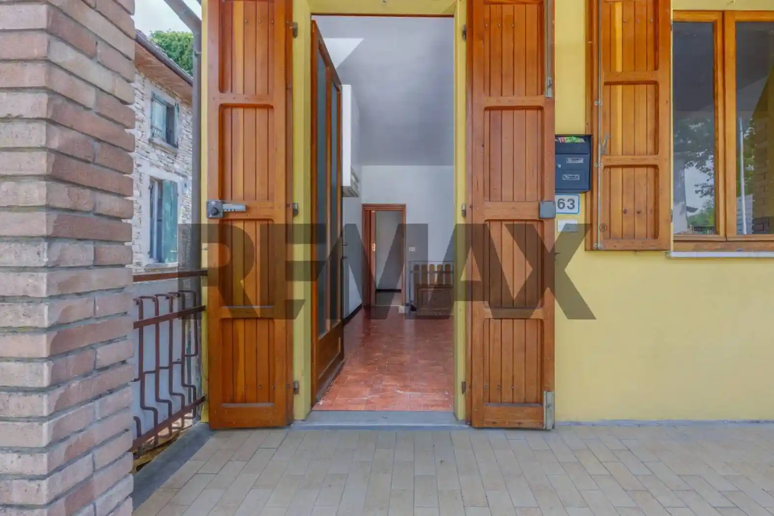 Villa in vendita a Varano de' Melegari