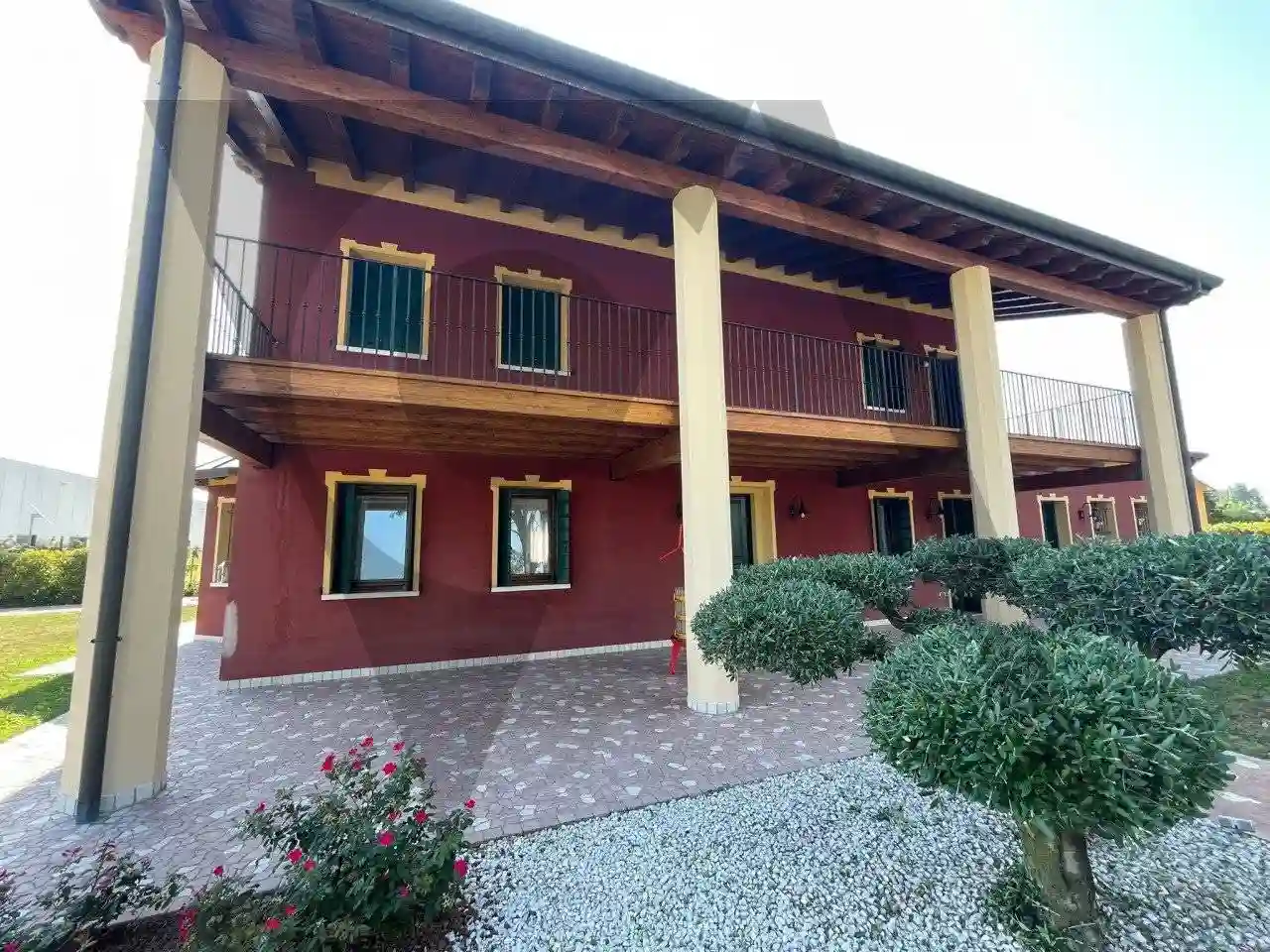 Villa - foto 2