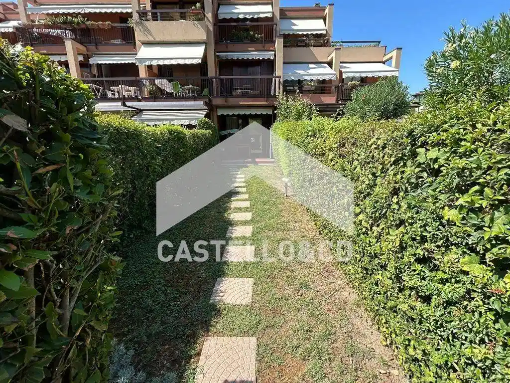 Appartamento in affitto a Desenzano del Garda