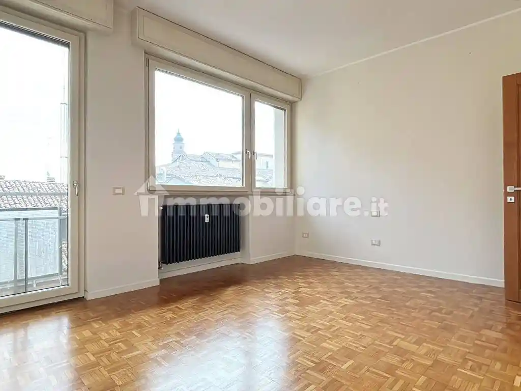 Appartamento in vendita a Parma