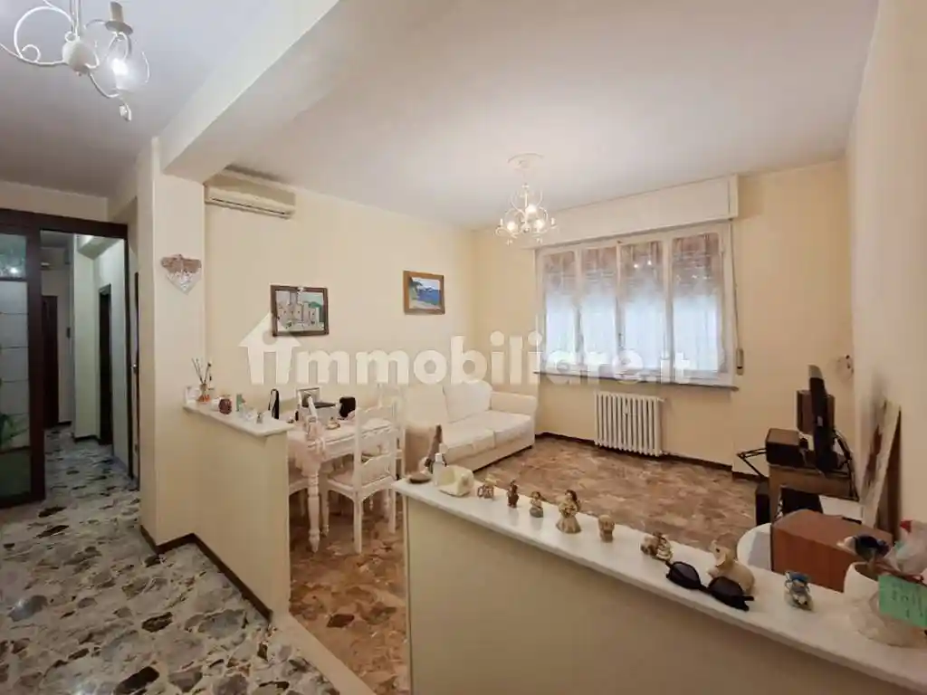 Appartamento in vendita a Parma