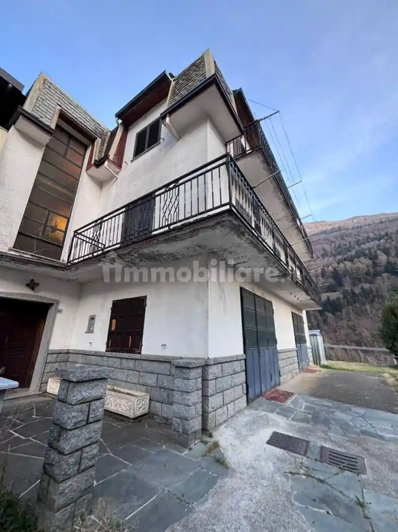 Casa indipendente in vendita a Grosio