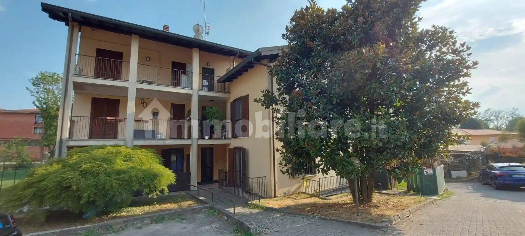 Appartamento in vendita a Sesto Calende