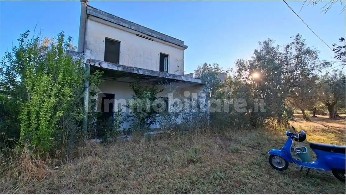 Casa indipendente in vendita a Collepasso