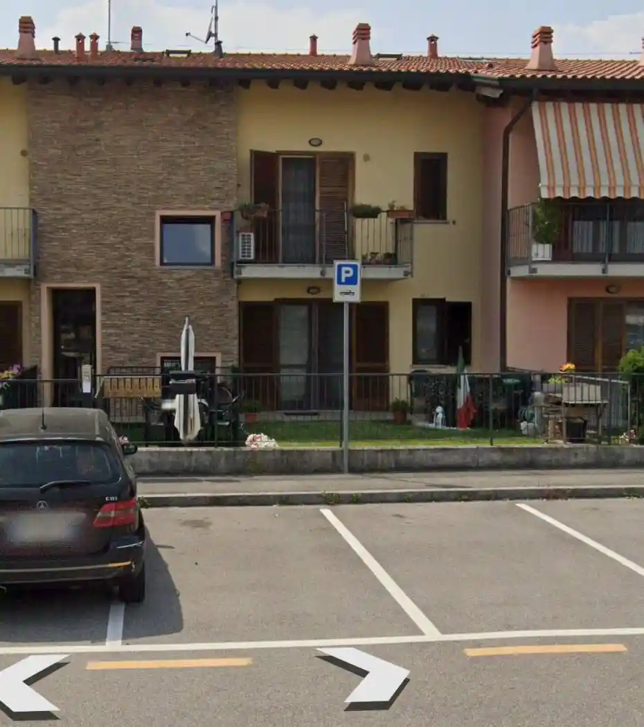 Appartamento in vendita a Lurano