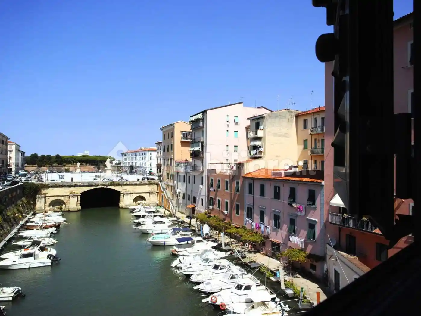 Appartamento in vendita a Livorno