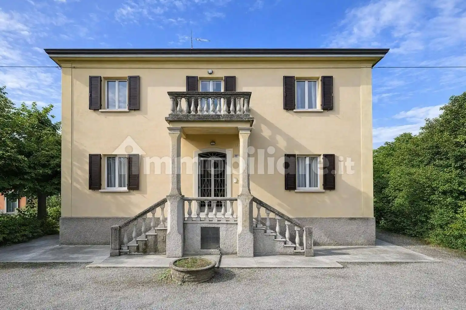 Villa in vendita a Sant'Agata Bolognese