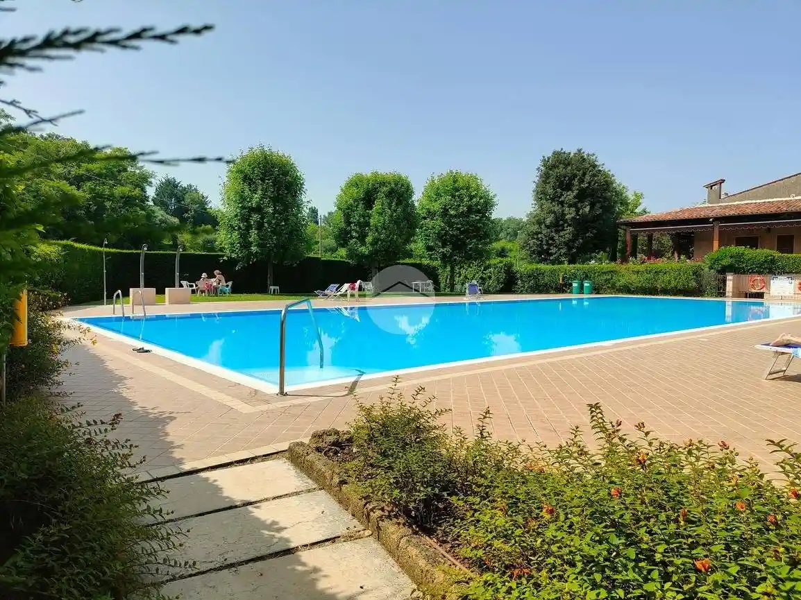 Appartamento in vendita a Peschiera del Garda