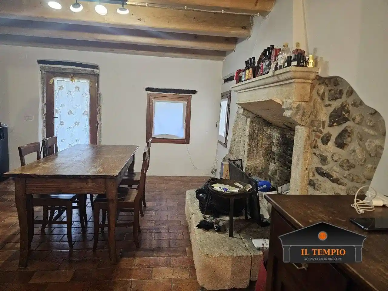 Rustico - Casale in vendita a Castelgomberto