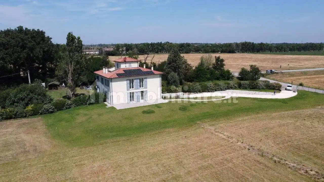 Villa in vendita a Ozzano dell'Emilia