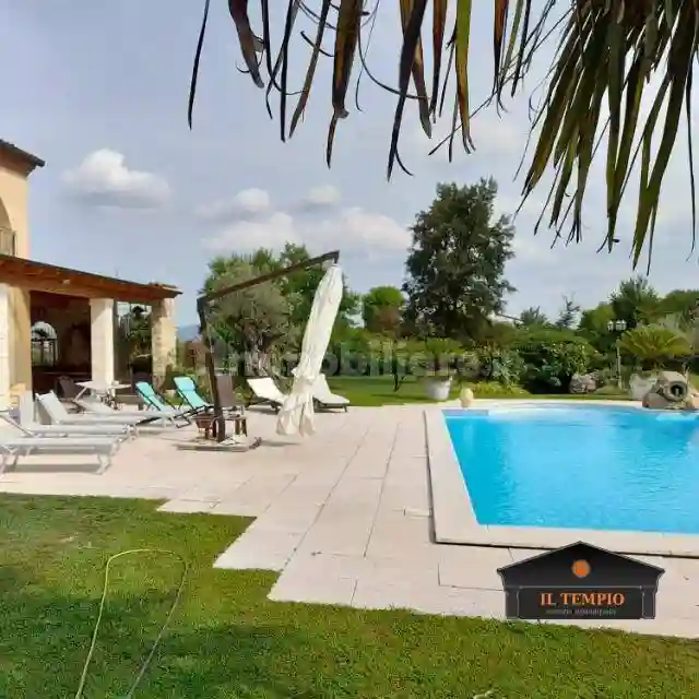 Villa - foto 3