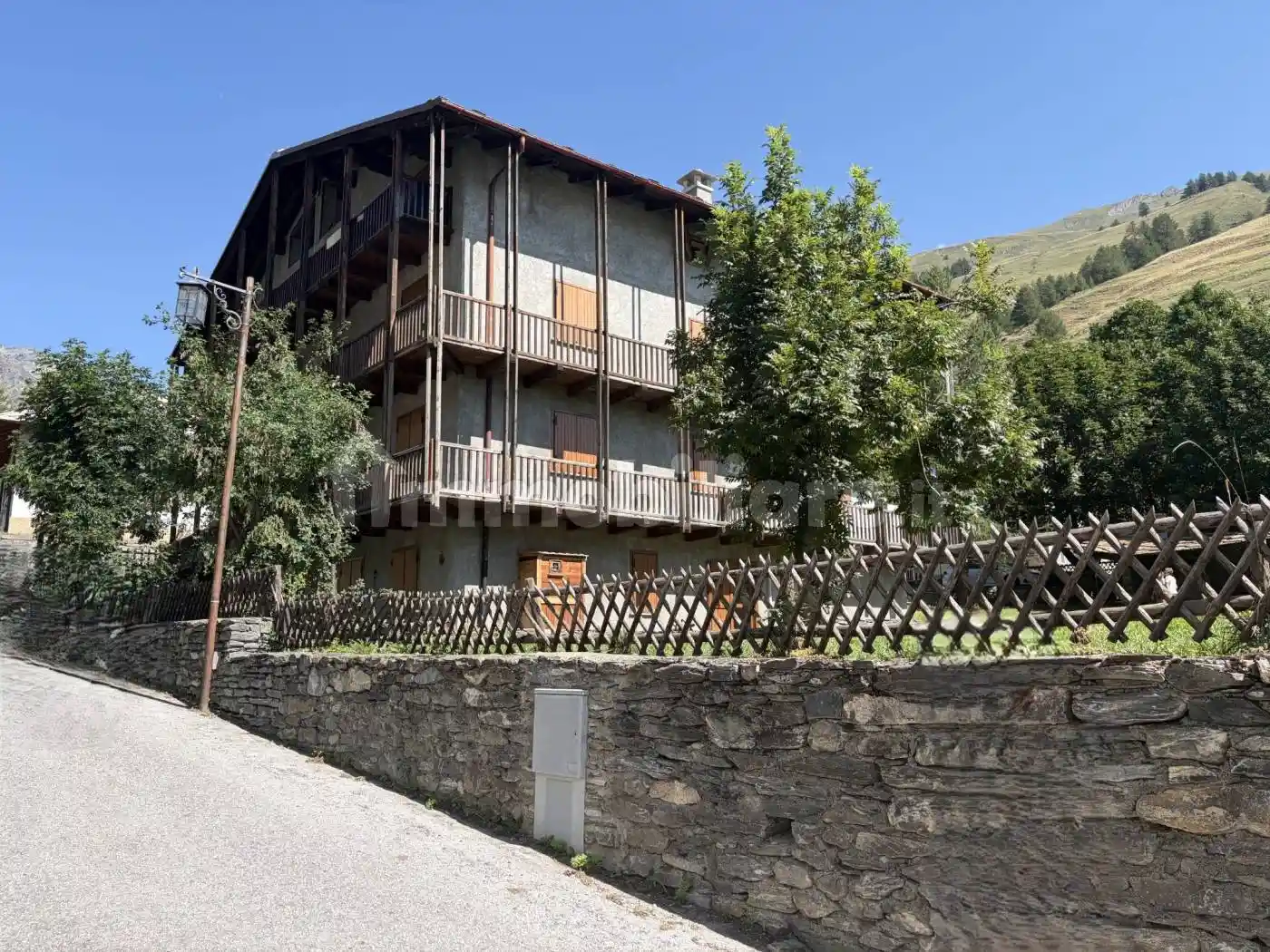 Appartamento in vendita a Pontechianale