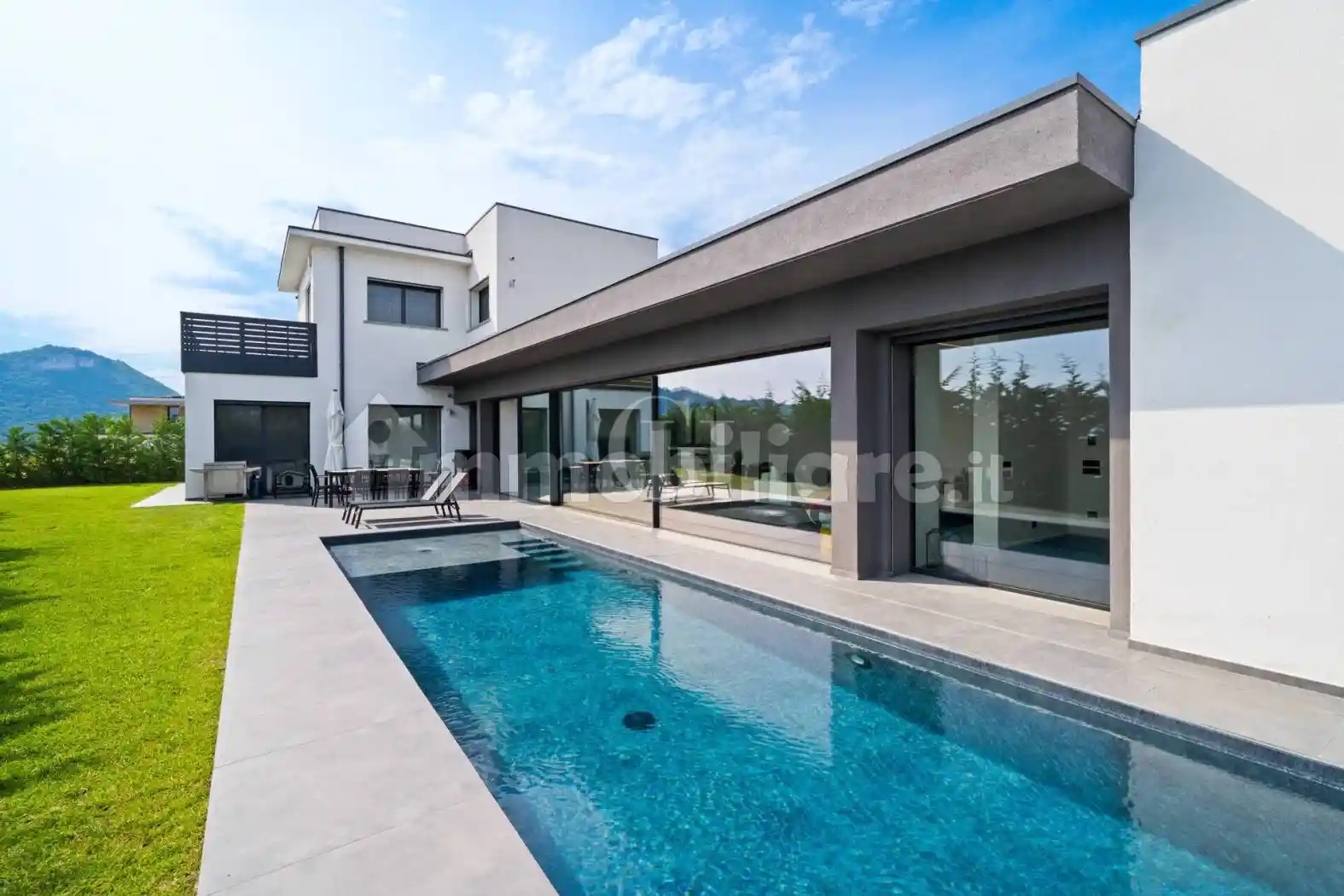 Villa in vendita a Affi
