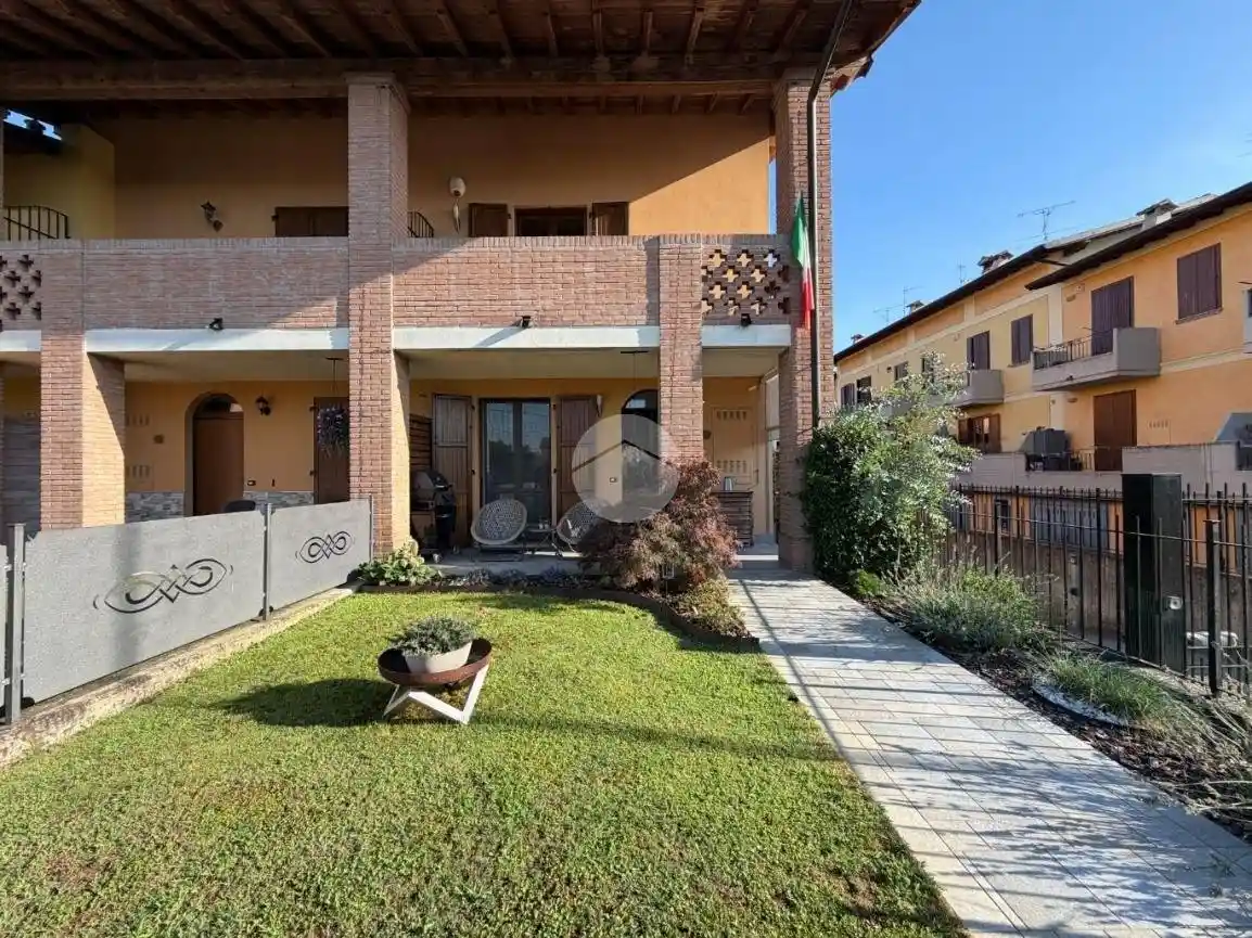 Villetta a schiera in vendita a Mairano