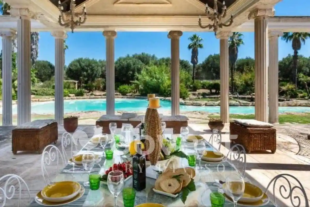 Villa in vendita a Sava