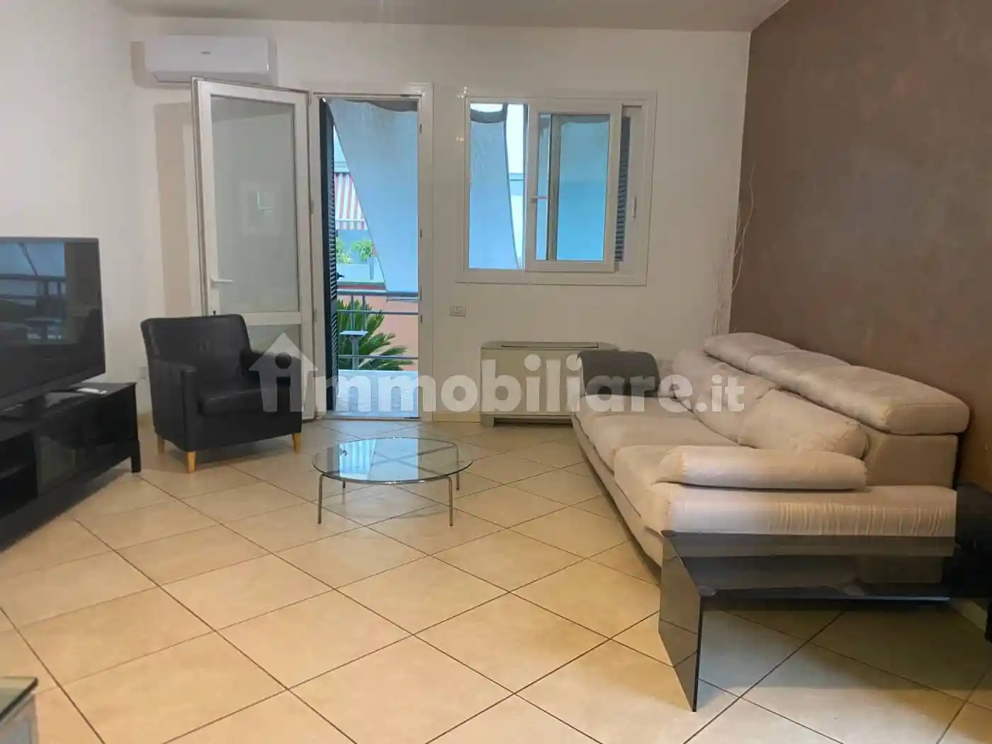 Appartamento in vendita a Viareggio
