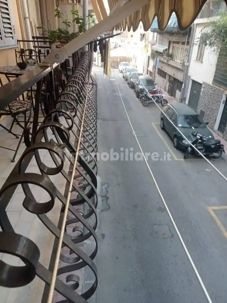 Appartamento in vendita a Giardini-Naxos