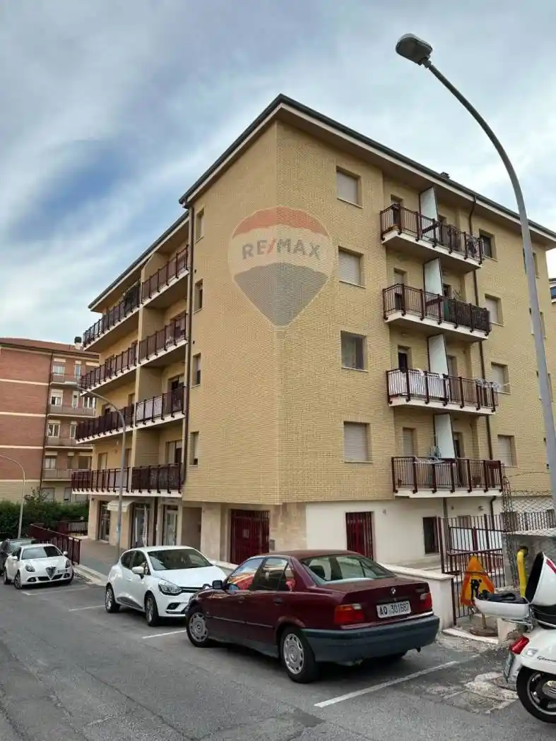 Appartamento in affitto a L'Aquila