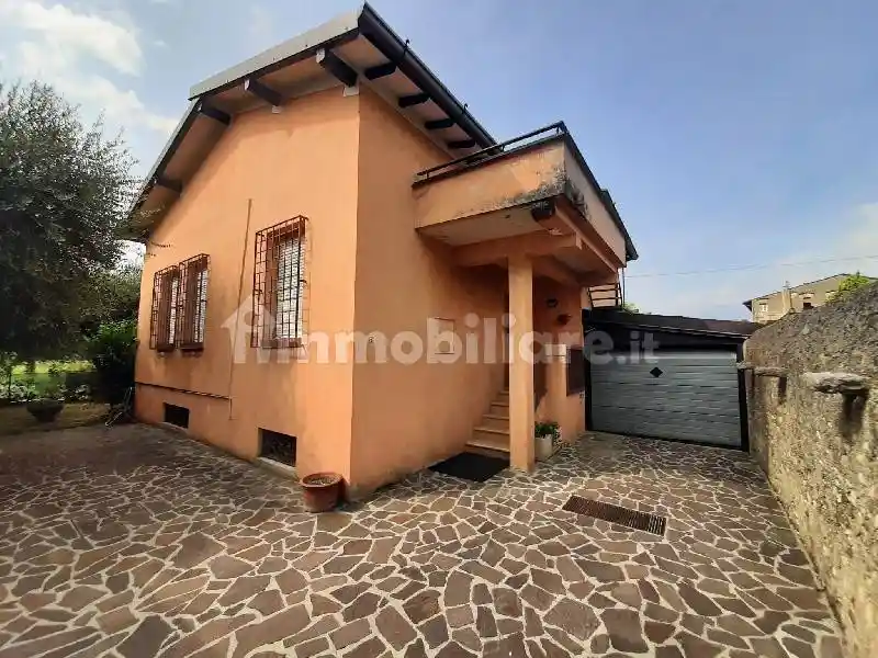 Villa in vendita a San Felice del Benaco