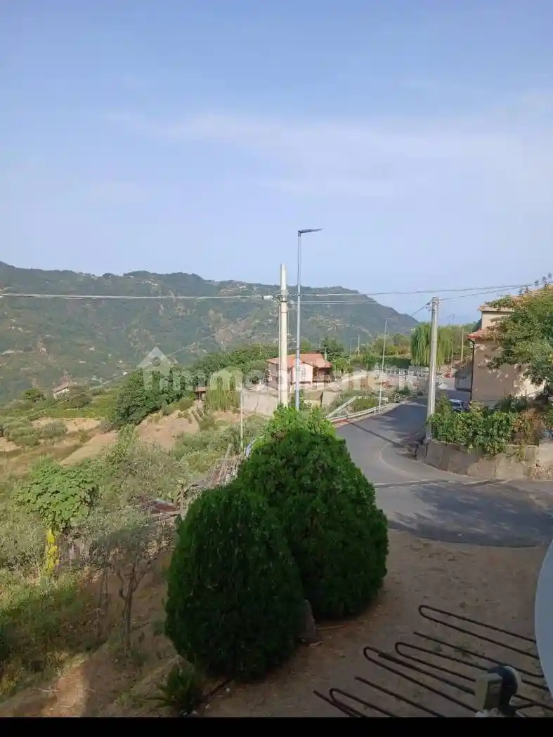 Villa in vendita a Sant'Angelo di Brolo