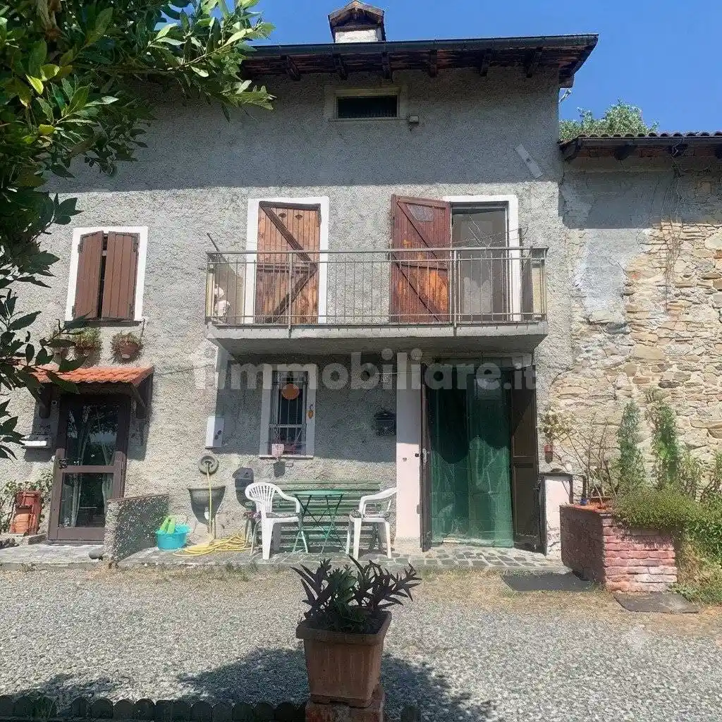 Villa in vendita a Lerma