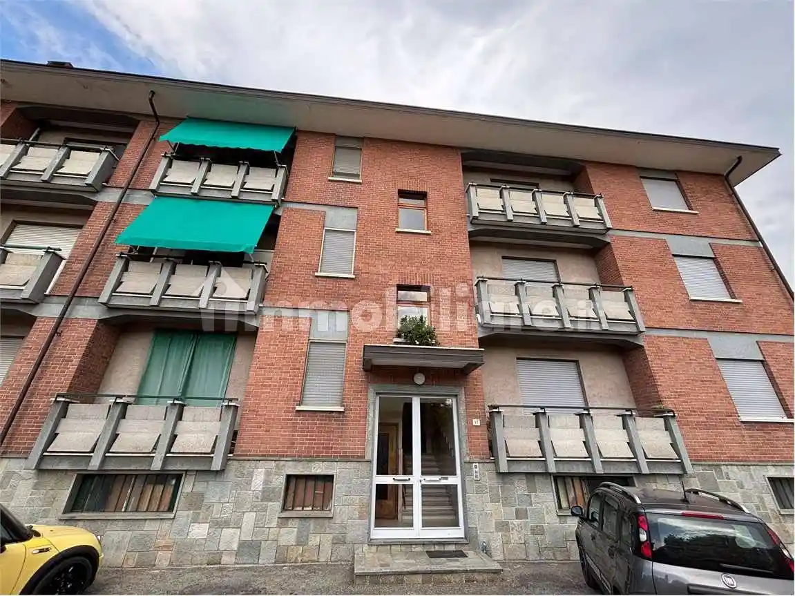 Appartamento in affitto a Cambiano
