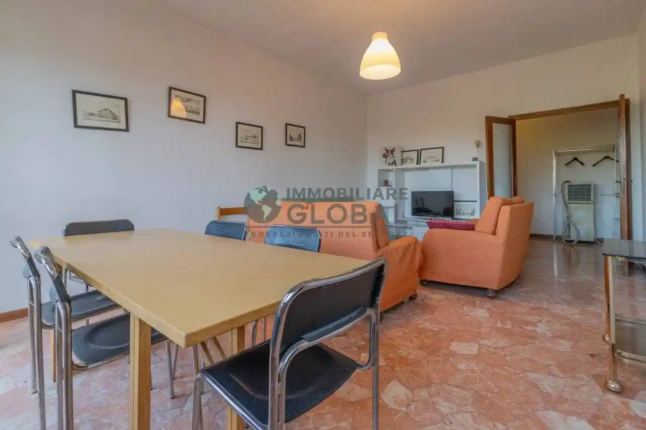 Appartamento in vendita a Reggio Emilia