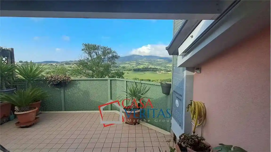 Appartamento in vendita a Camerano