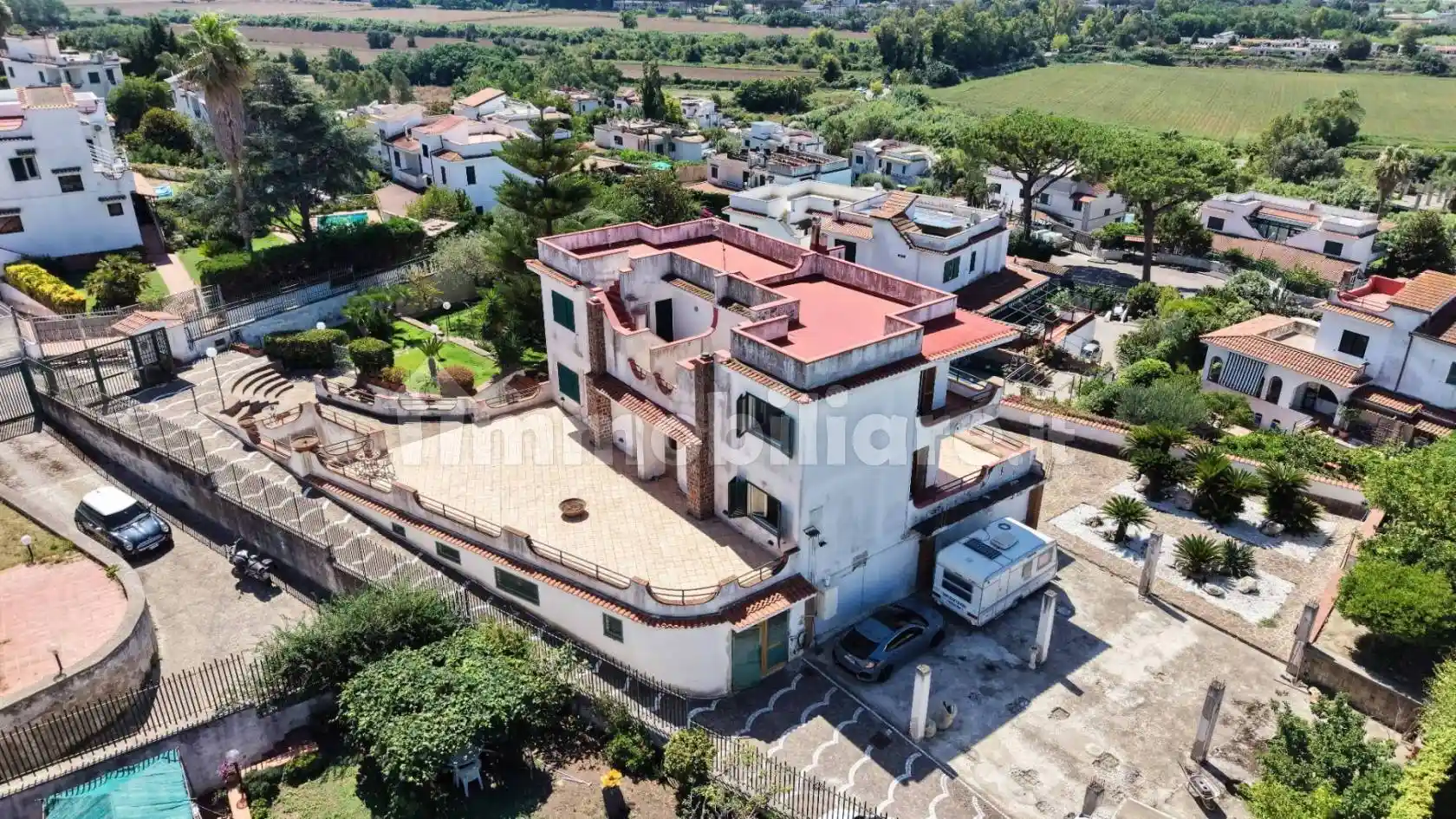 Villa in vendita a Giugliano in Campania