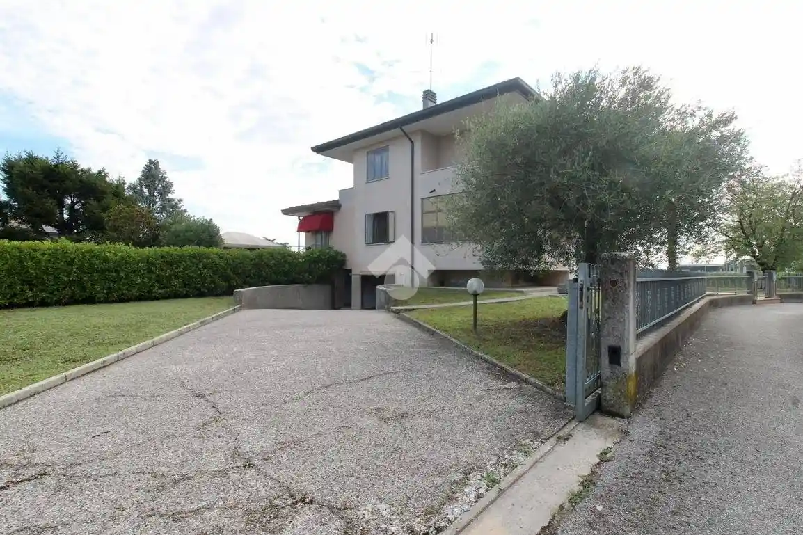 Villa in vendita a Gorgo al Monticano