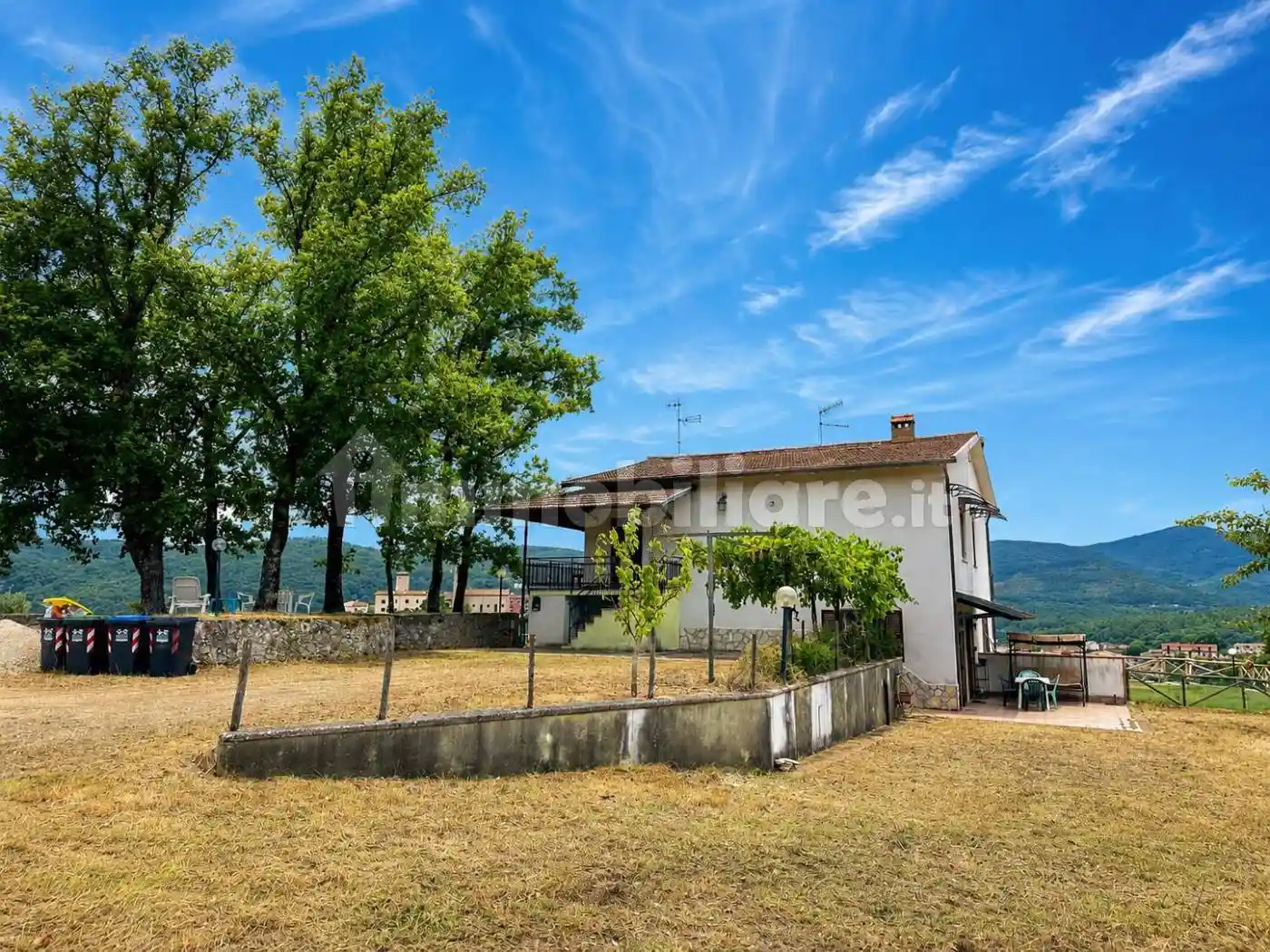 Villa in vendita a Montecastrilli