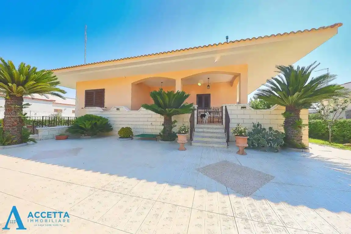 Villa in vendita a Taranto