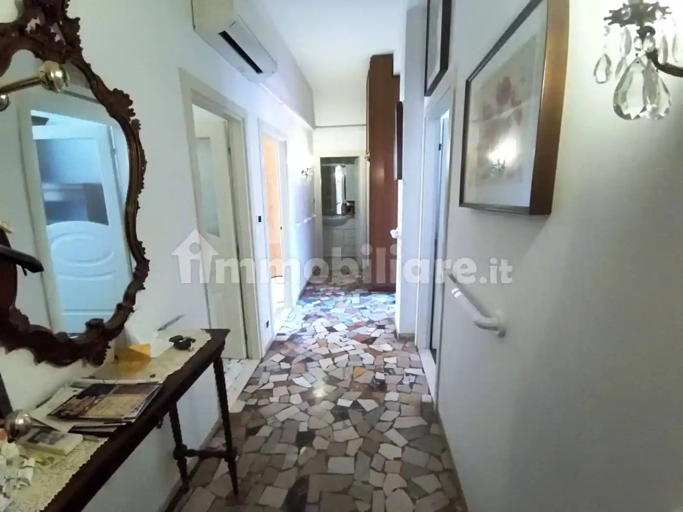 Appartamento in vendita a Bologna