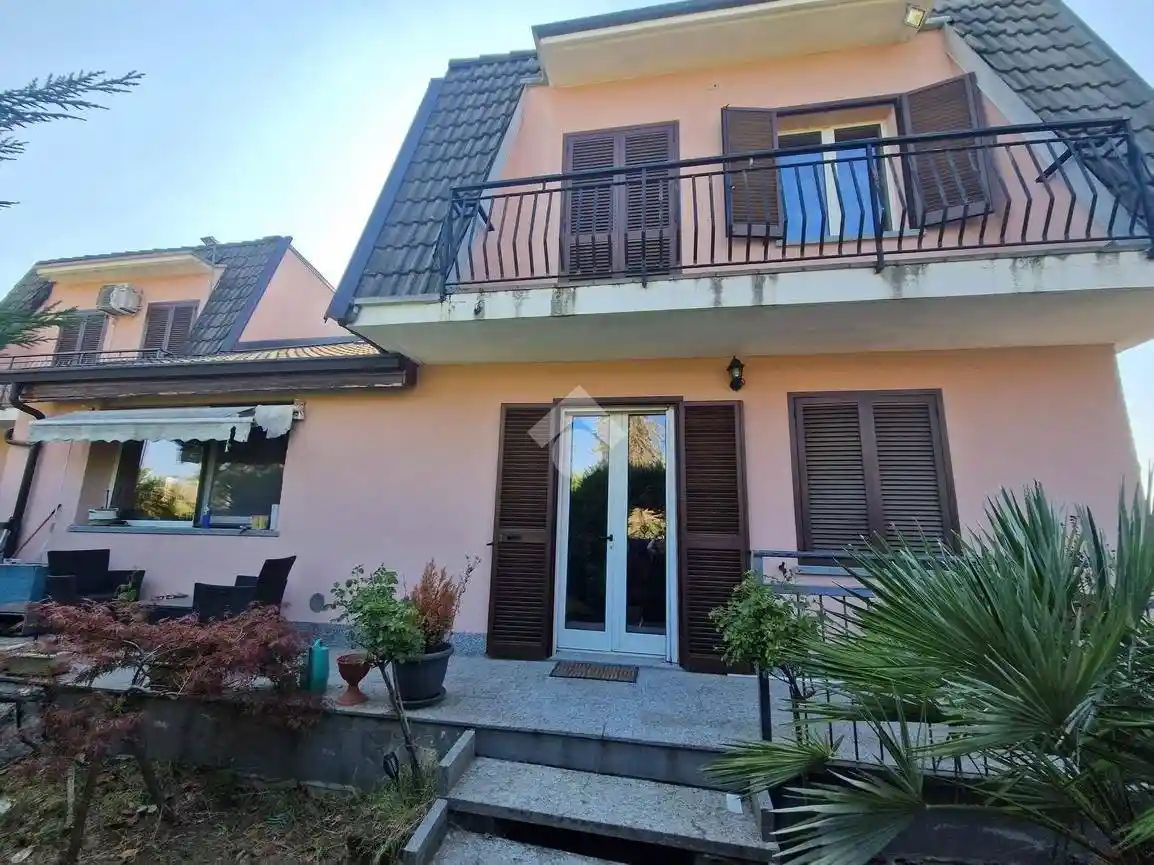 Villa in vendita a Maretto
