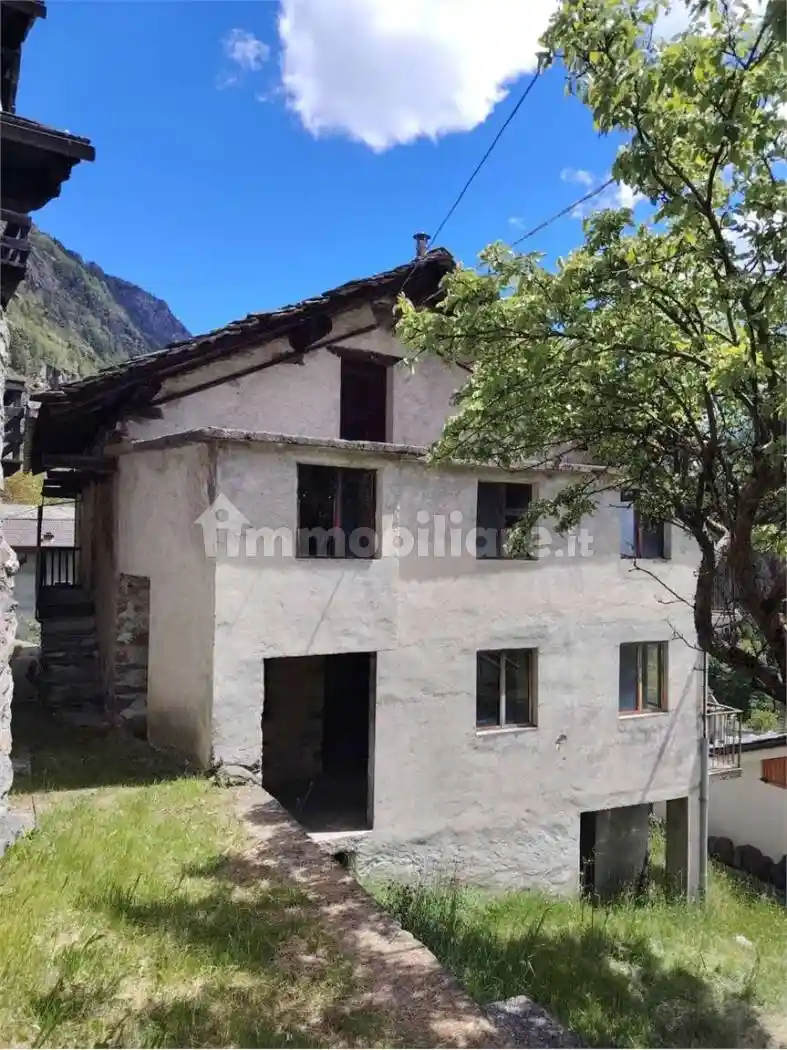 Rustico - Casale in vendita a Champorcher