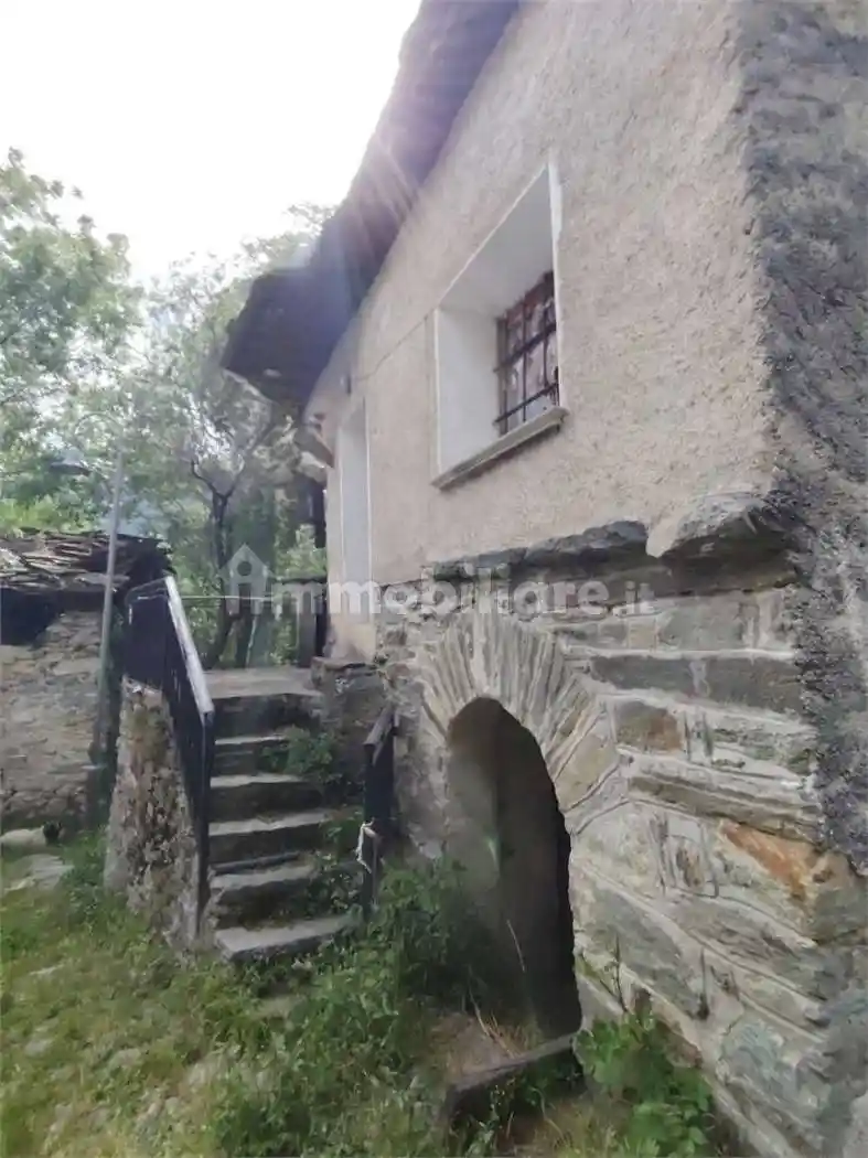 Rustico - Casale in vendita a Arnad