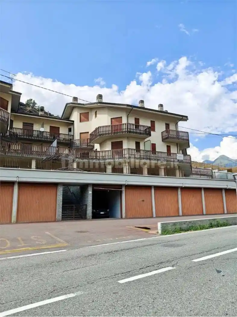 Appartamento in vendita a Challand-Saint-Anselme