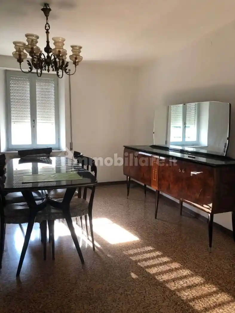 Appartamento in vendita a Varsi