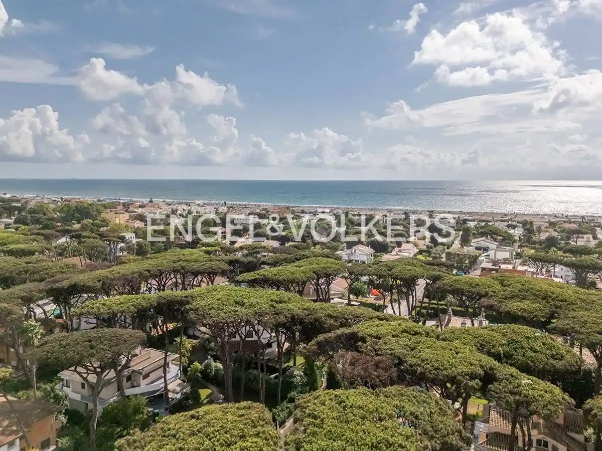Villa in vendita a Fiumicino