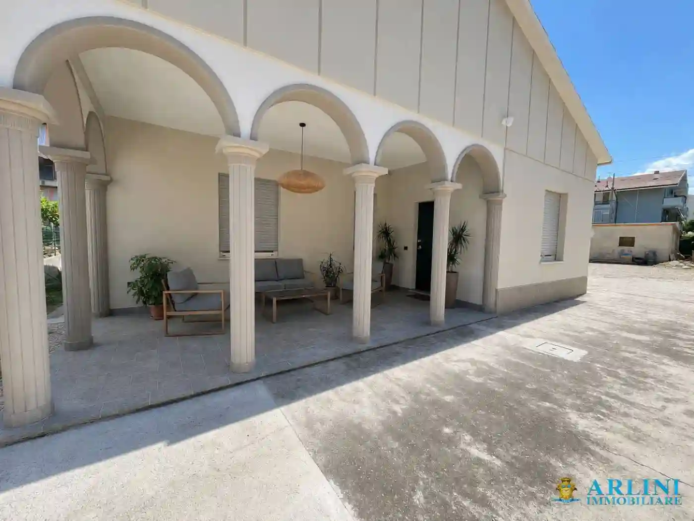 Villa - foto 2