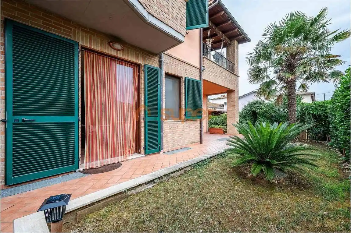 Appartamento in vendita a Deruta