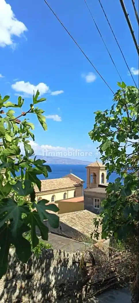 Casa indipendente in vendita a Scaletta Zanclea