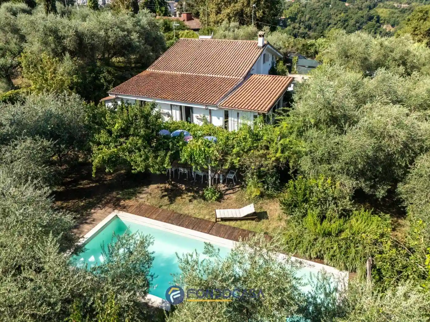 Villa - foto 2
