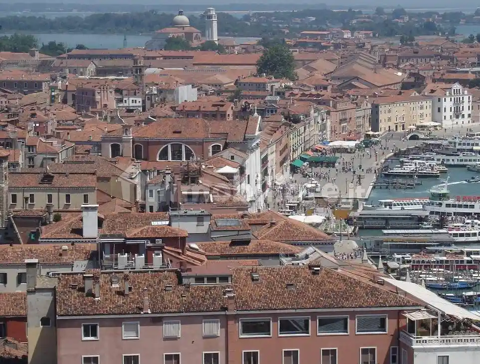 Appartamento in vendita a Venezia