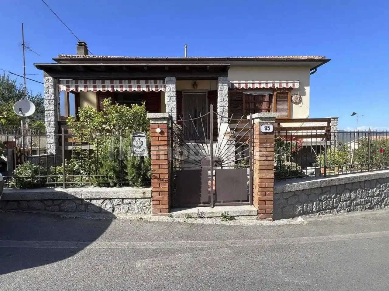 Appartamento in vendita a Campo nell'Elba